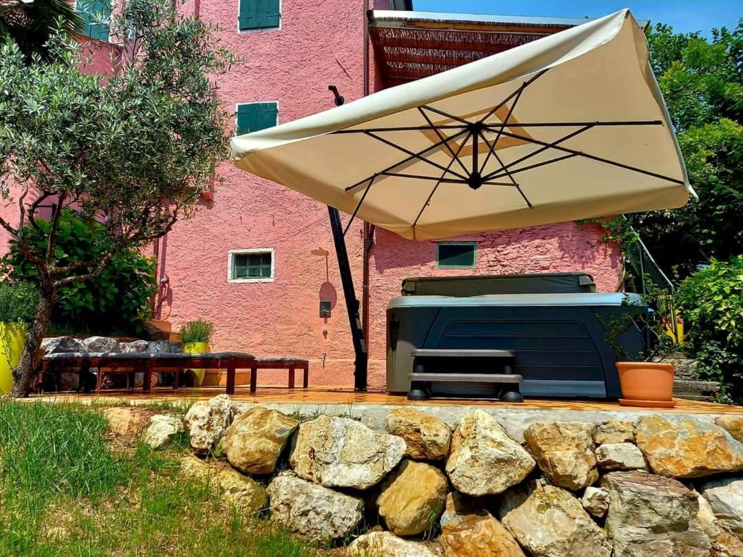 La Casa Rosa Di Segusino With Spa Jacuzzi In Garden Sequsino Exterior foto